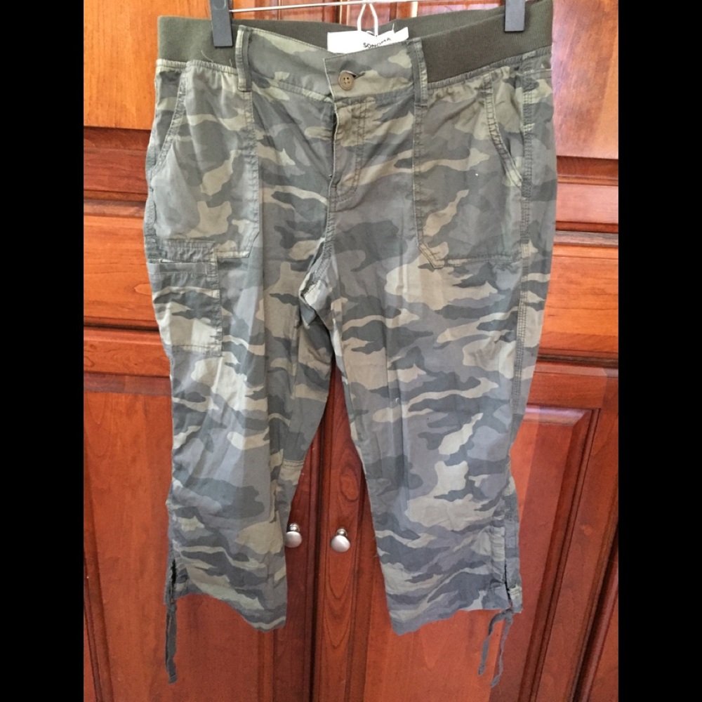 Camp crop pants 👖